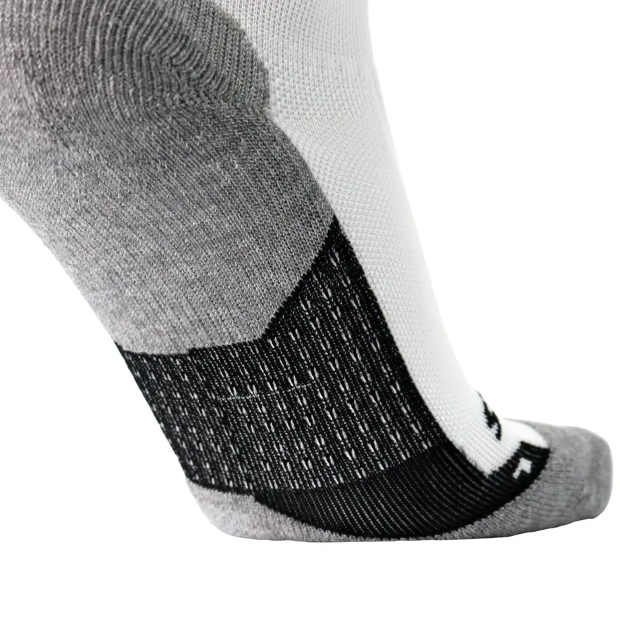 BROOKS Ghost Crew socks