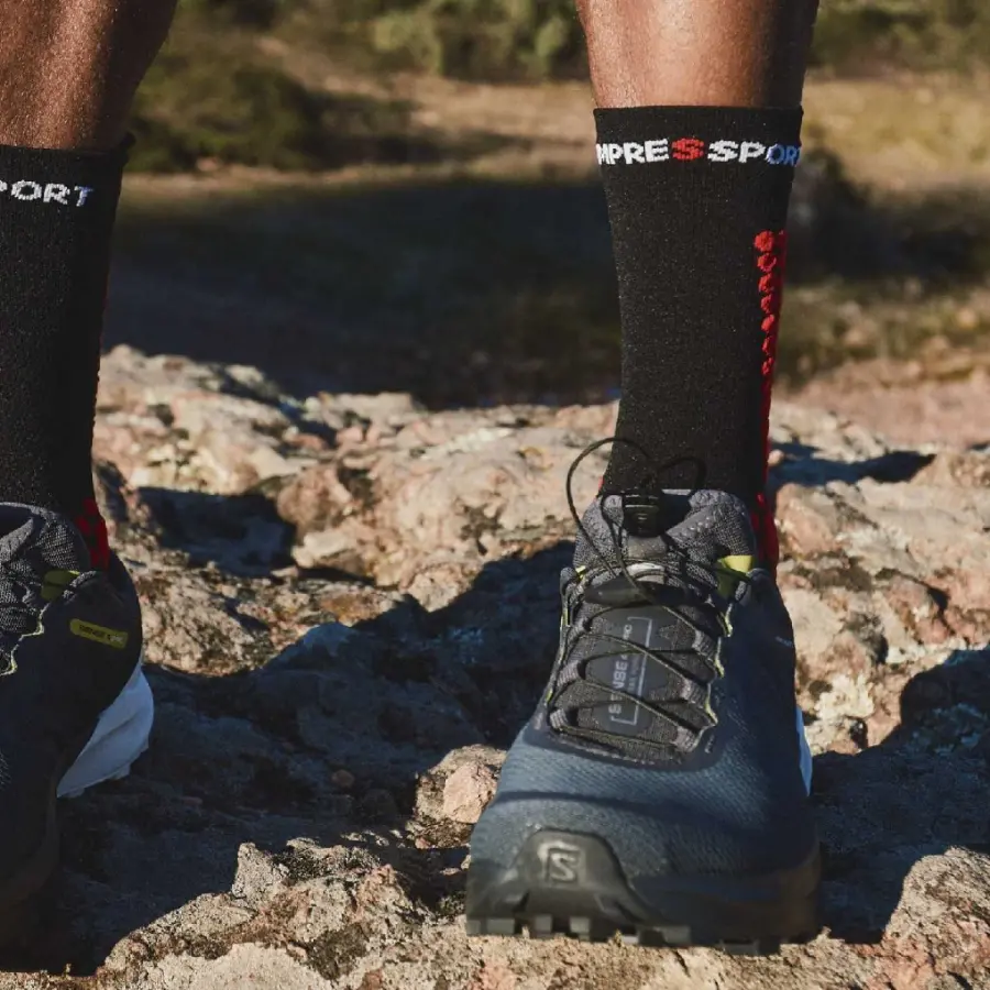 COMPRESSPORT Pro Racing socks V4.0 trail