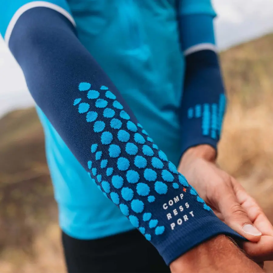 COMPRESSPORT ArmForce Ultralight
